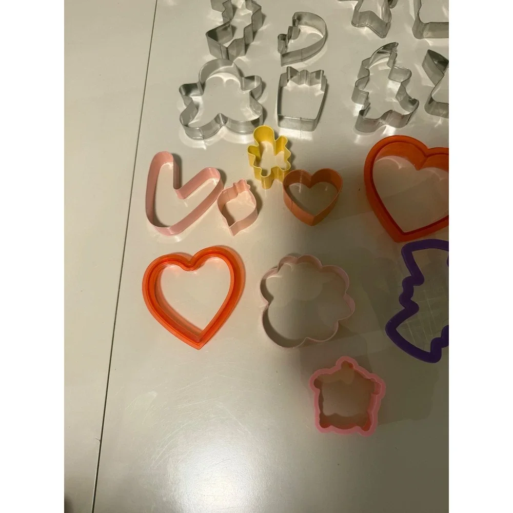 Assorted Holiday Cookie Cutter Lot Metal and Plastic Hearts Stars Christmas
